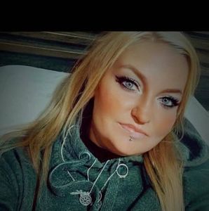 Meet your Posher, Terri lynn